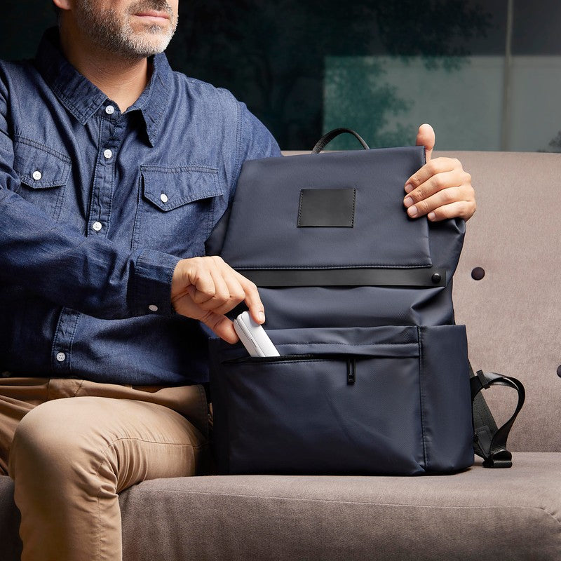 MOCHILA DAGAT - AZUL MARINO