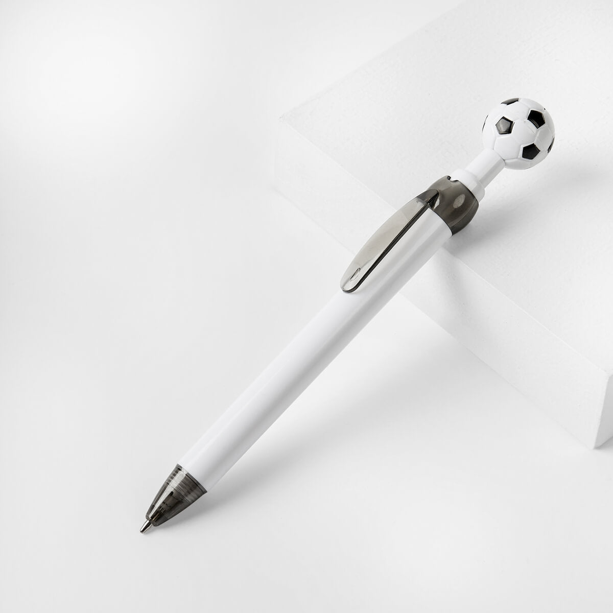 BOLÍGRAFO SOCCER - BLANCO CON NEGRO