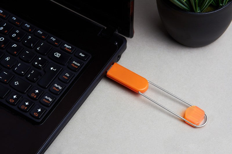 USB KASARI 16 GB - NARANJA