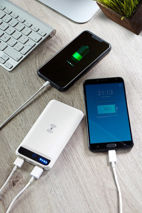 POWER BANK MAVY - BLANCO