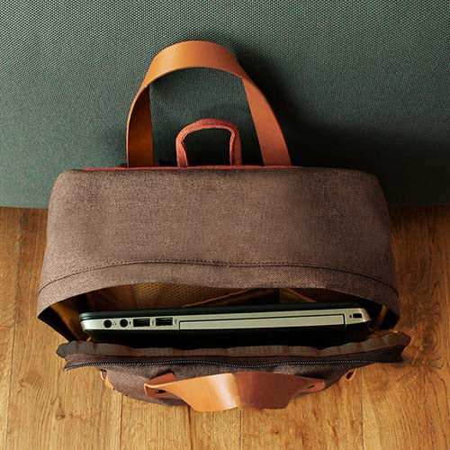 MOCHILA-PORTAFOLIO DARO - CAFE