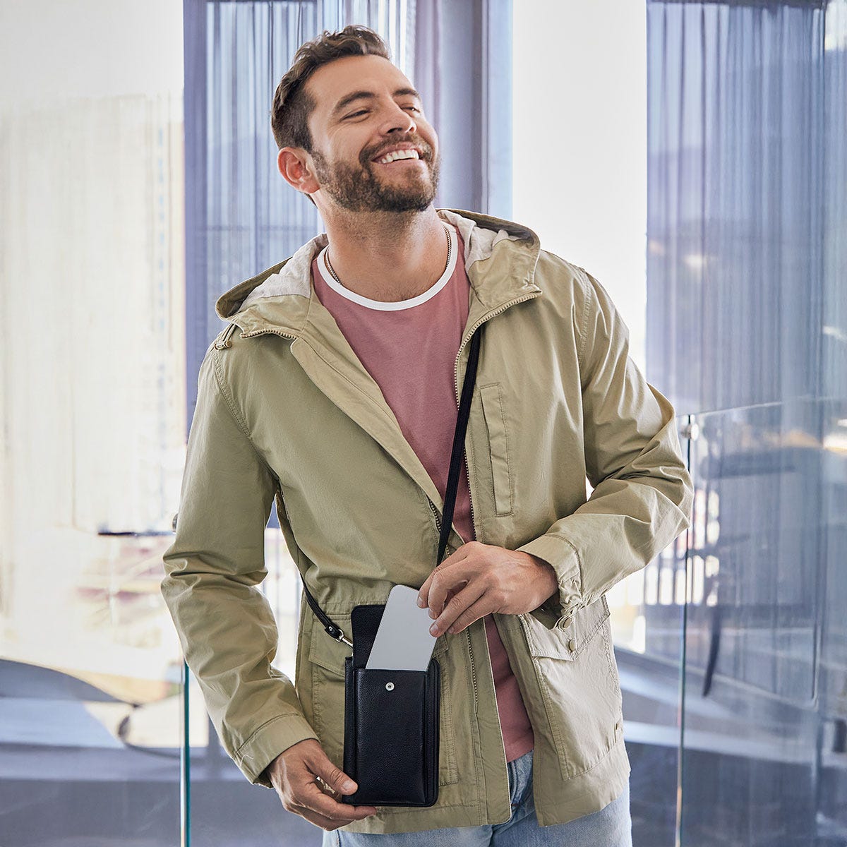 CARTERA PORTA PASAPORTE AVELINE